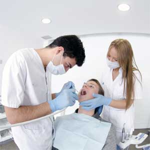 オフィスホワイトニングの風景